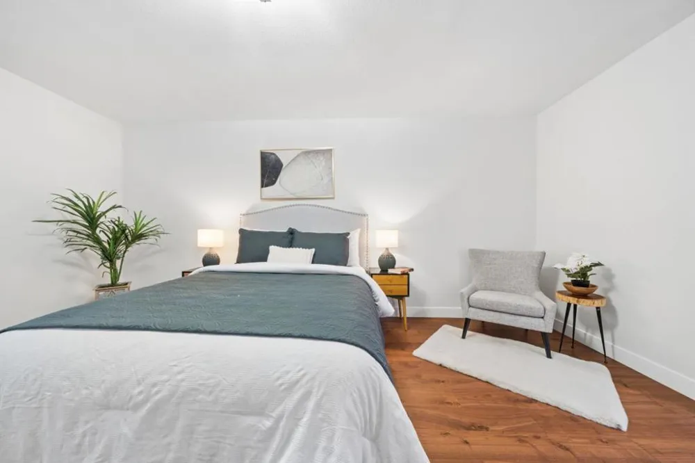 349 Philip Drive #106 Daly City, CA 94015