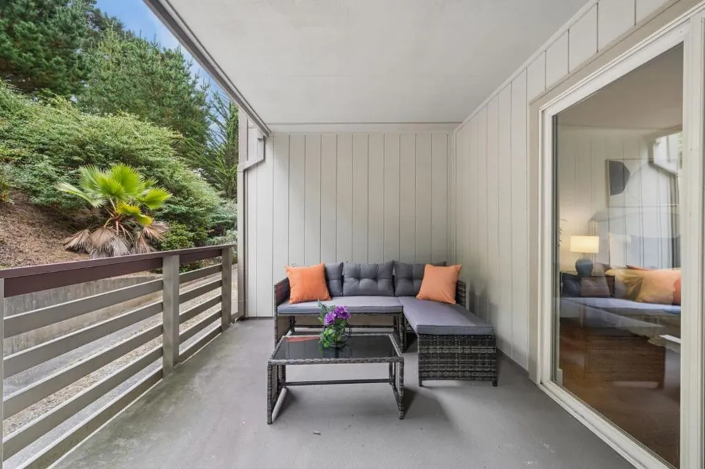 349 Philip Drive #106 Daly City, CA 94015
