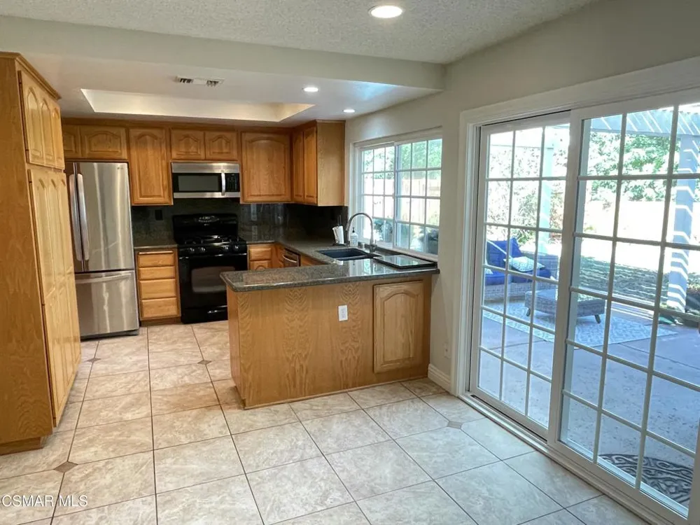 18 San Lucas Avenue Newbury Park, CA 91320