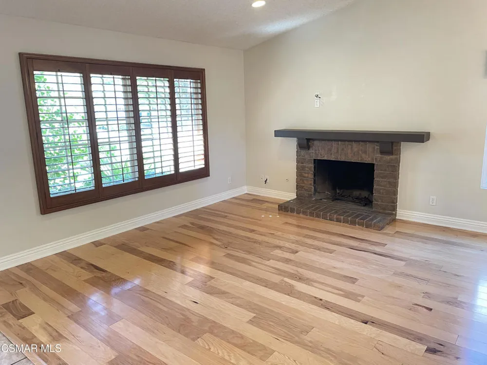 18 San Lucas Avenue Newbury Park, CA 91320
