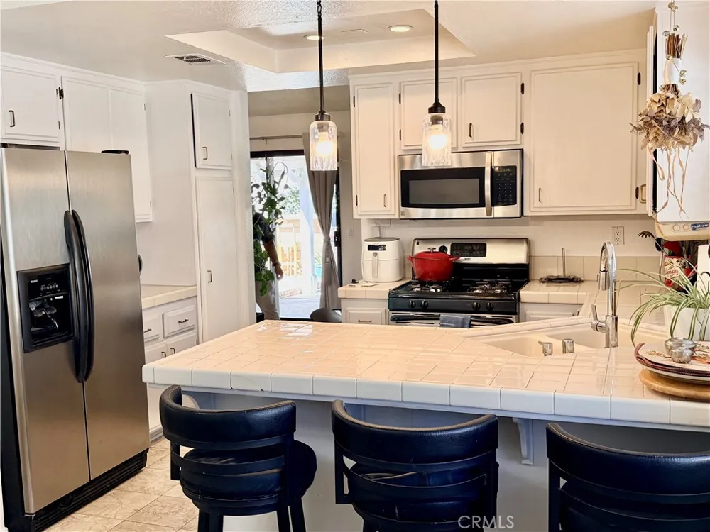 37913 Janus Palmdale, CA 93550
