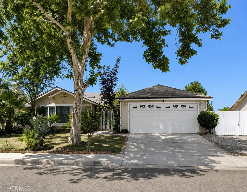 37913 Janus Palmdale, CA 93550