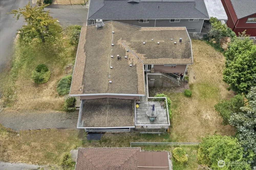 10247 10th Avenue S Seattle, WA 98168