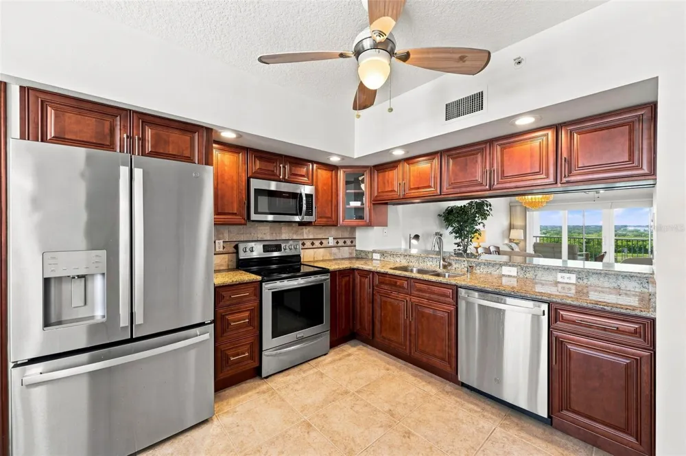 1200 COUNTRY CLUB DRIVE #5505 Largo, FL 33771