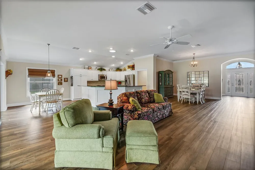 2856 STEPPING STONE PATH The Villages, FL 32163