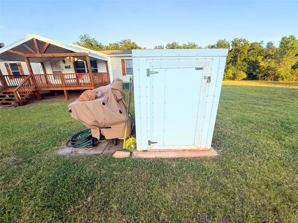 5819 Matilda Drive Glencoe, OK 74032