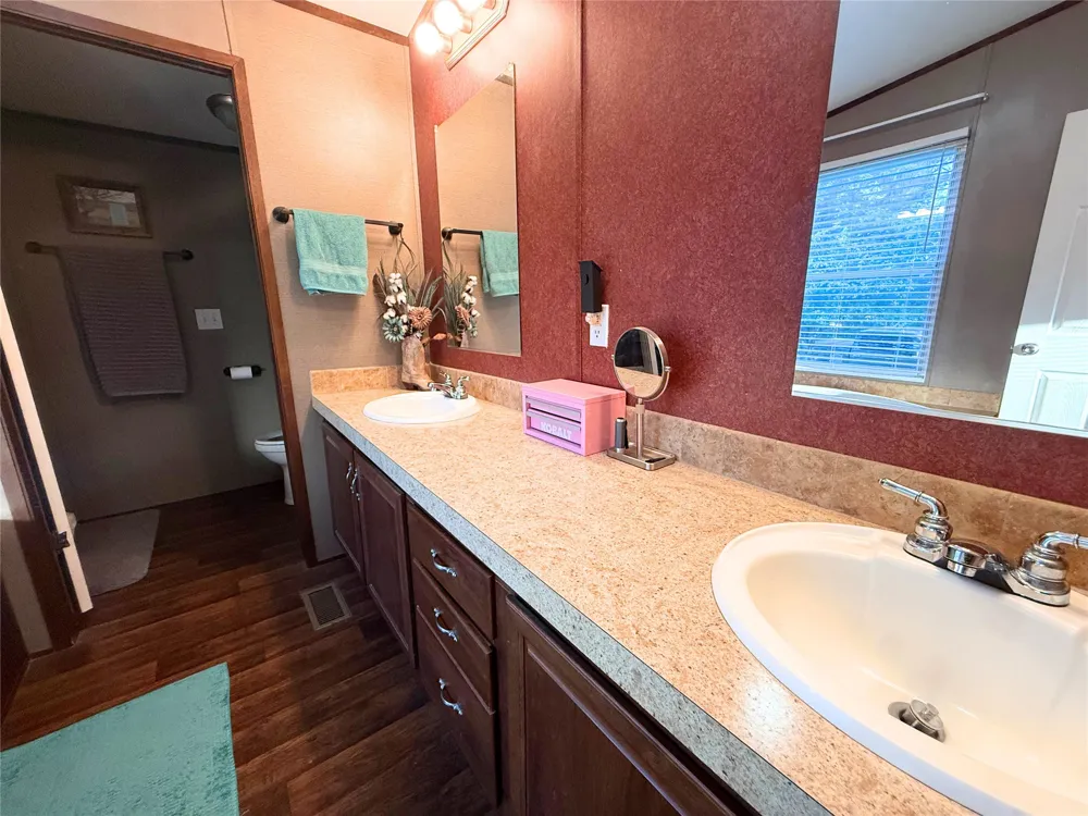5819 Matilda Drive Glencoe, OK 74032