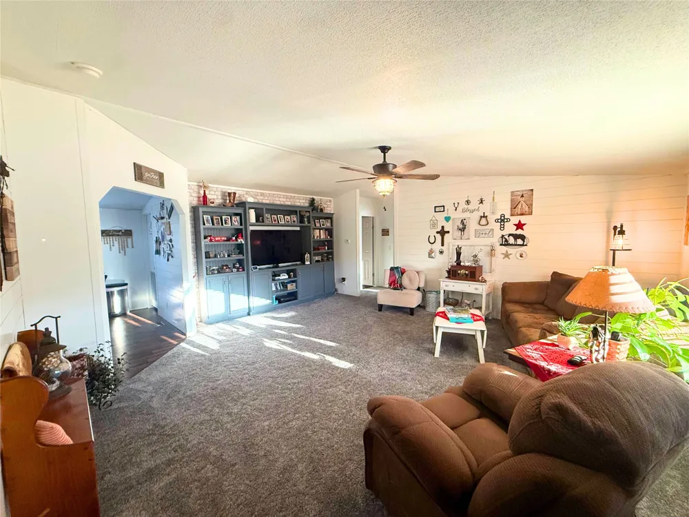 5819 Matilda Drive Glencoe, OK 74032