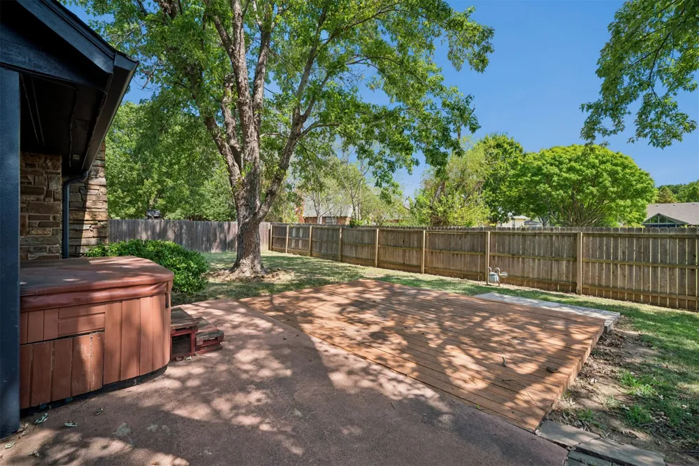 8027 S Irvington Avenue Tulsa, OK 74136