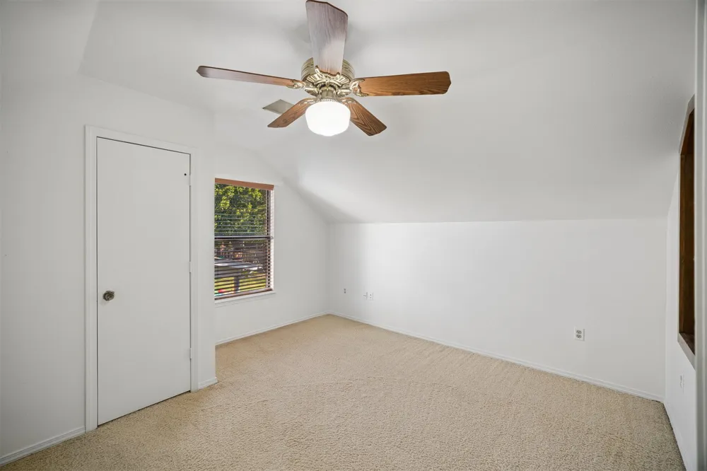 8027 S Irvington Avenue Tulsa, OK 74136