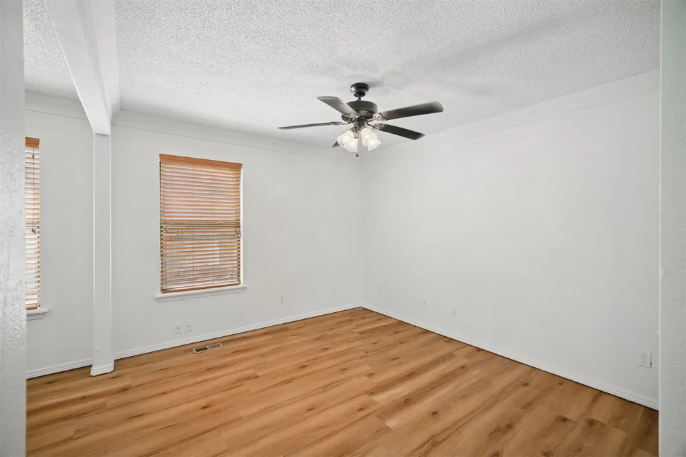 8027 S Irvington Avenue Tulsa, OK 74136