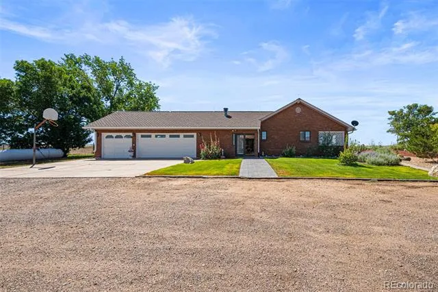 33555 E 152nd Avenue Brighton, CO 80603