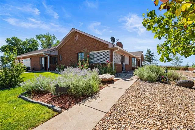 33555 E 152nd Avenue Brighton, CO 80603