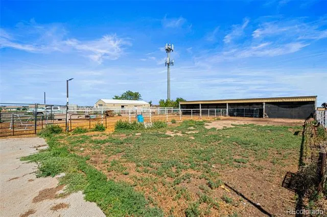 33555 E 152nd Avenue Brighton, CO 80603