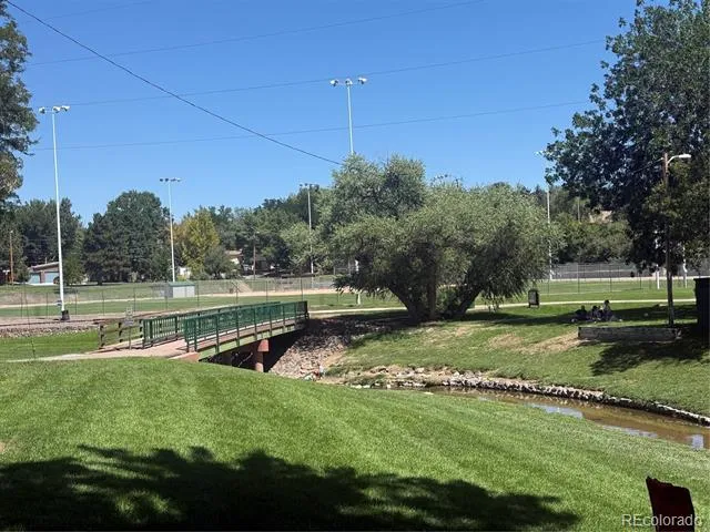 5250 S Huron Way #10-208 Littleton, CO 80120
