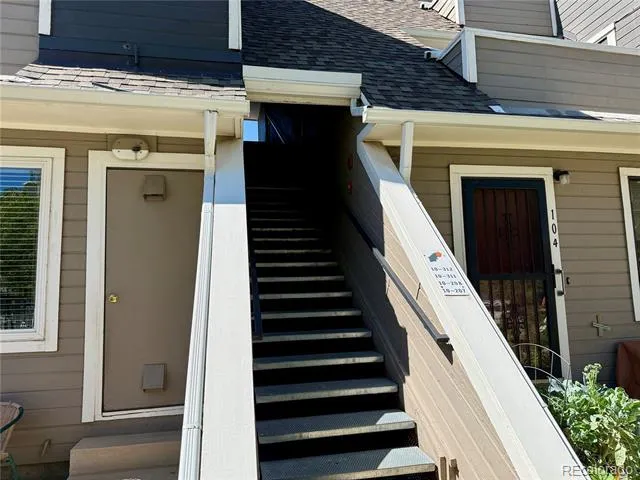 5250 S Huron Way #10-208 Littleton, CO 80120