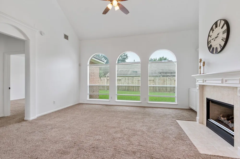 11711 Spring Path Court Tomball, TX 77377