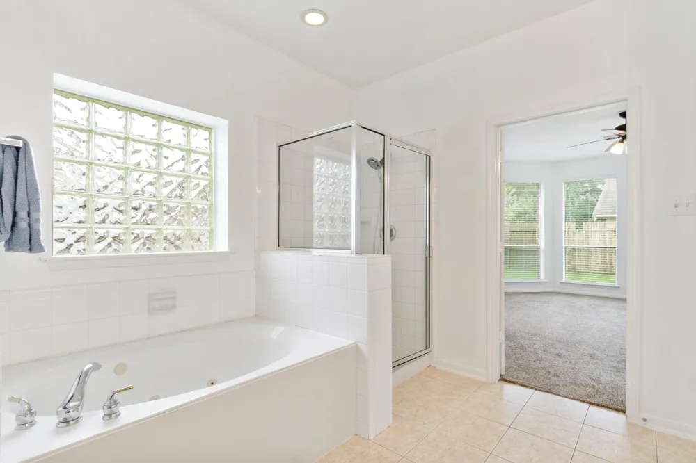 11711 Spring Path Court Tomball, TX 77377