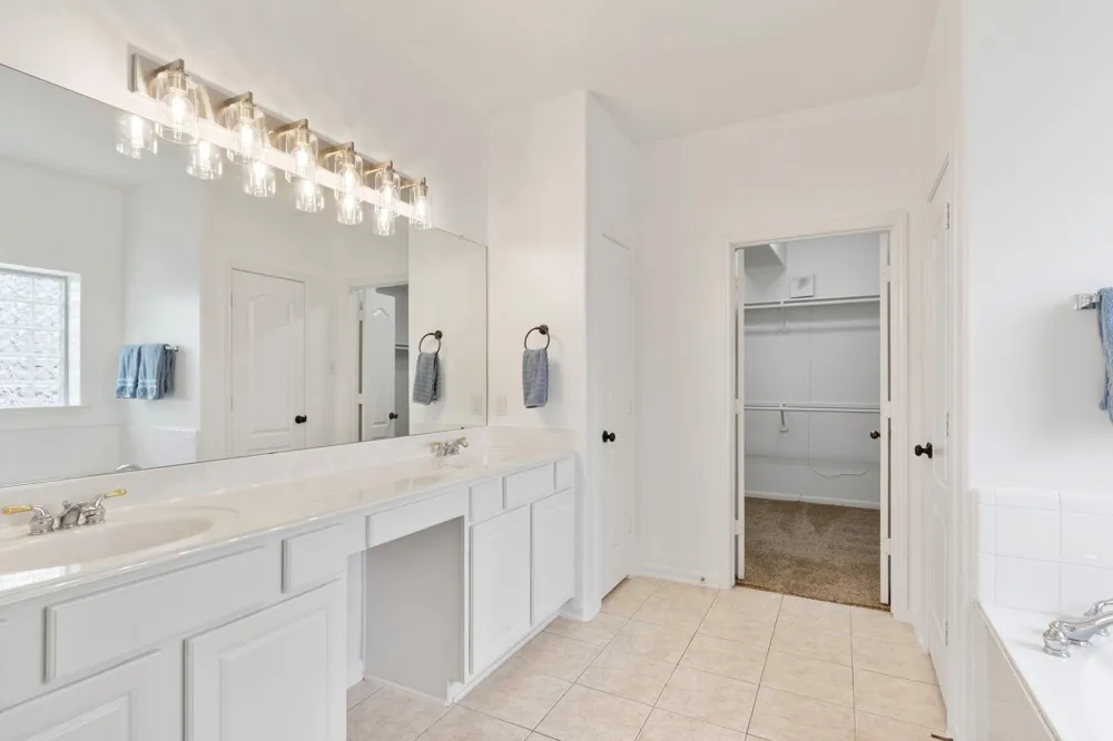 11711 Spring Path Court Tomball, TX 77377