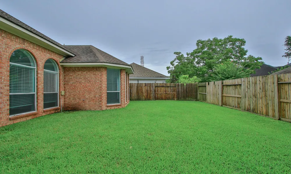 11711 Spring Path Court Tomball, TX 77377