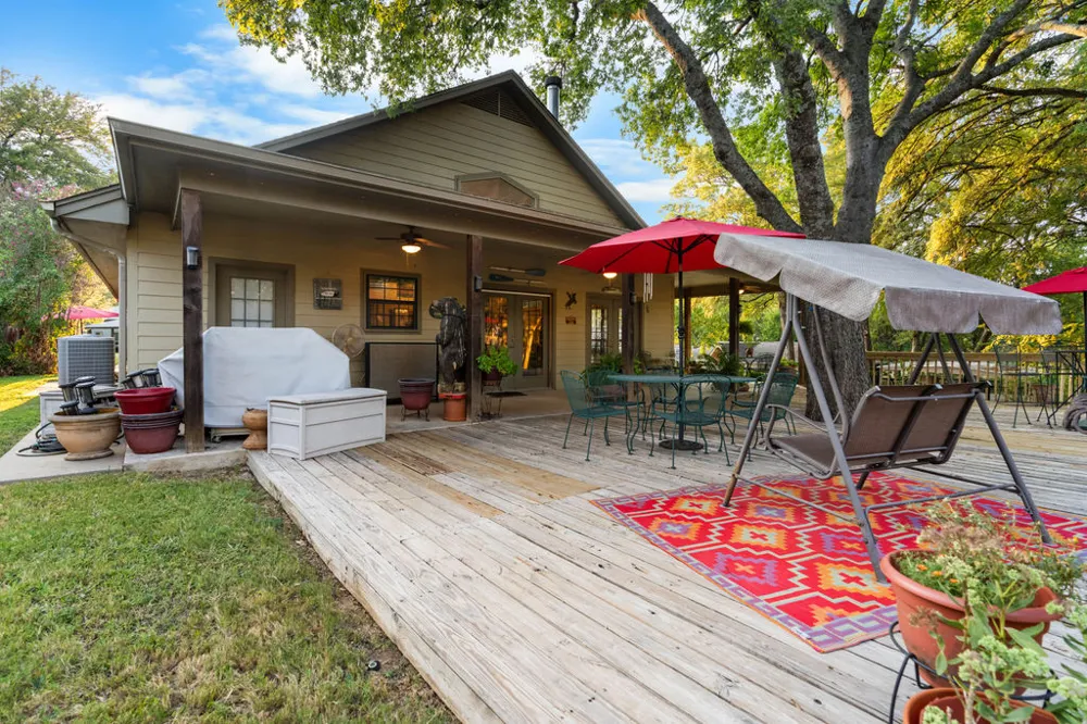 9045 Date Street Kingston, OK 73439