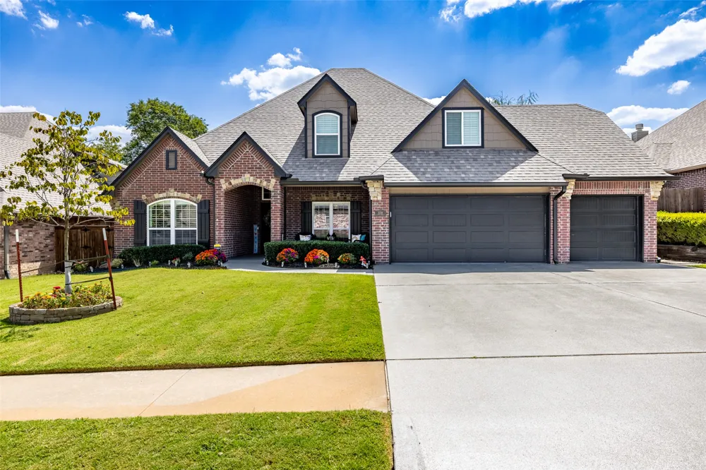 3218 E 146th Street S Bixby, OK 74008