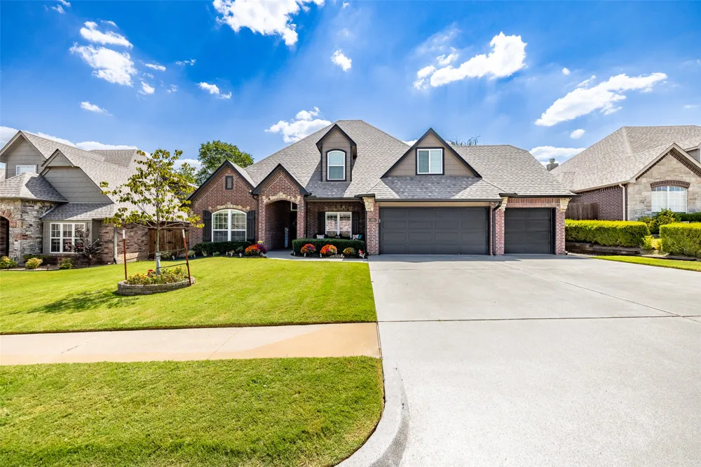 3218 E 146th Street S Bixby, OK 74008
