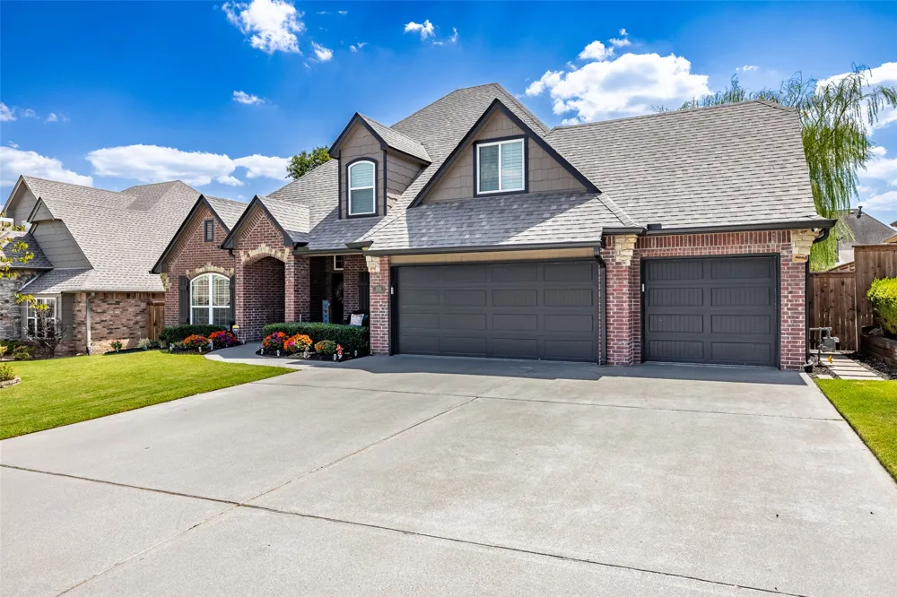 3218 E 146th Street S Bixby, OK 74008