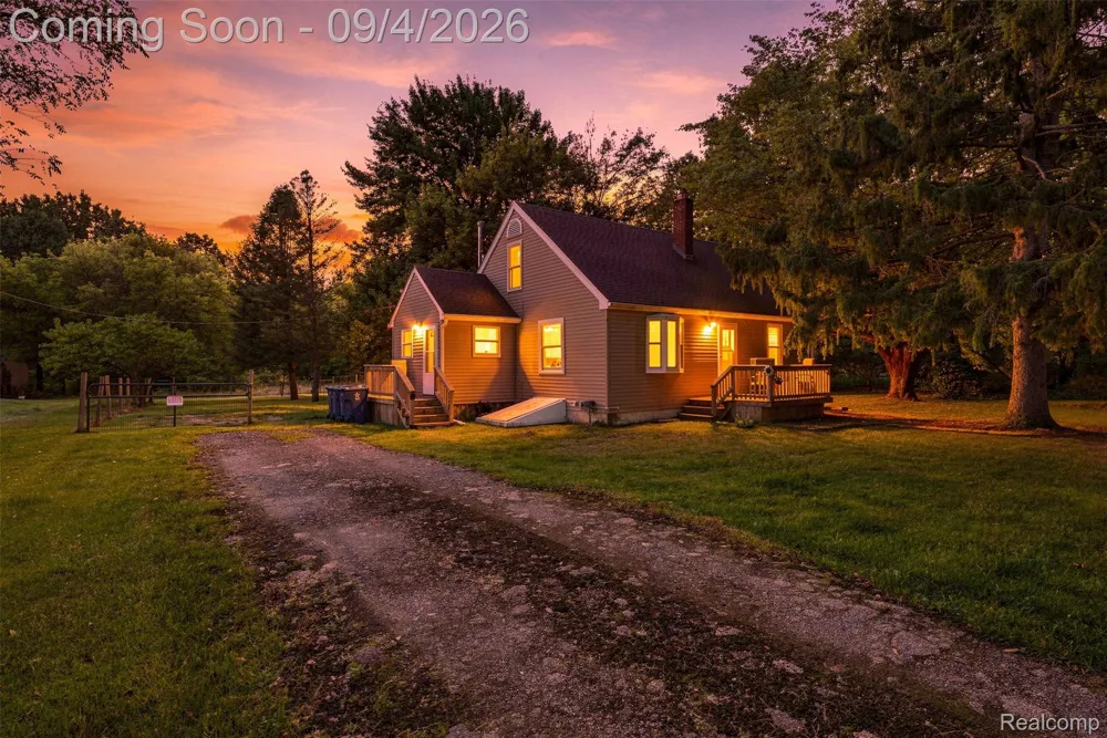 14481 Duffield Road Montrose Charter Township, MI 48457