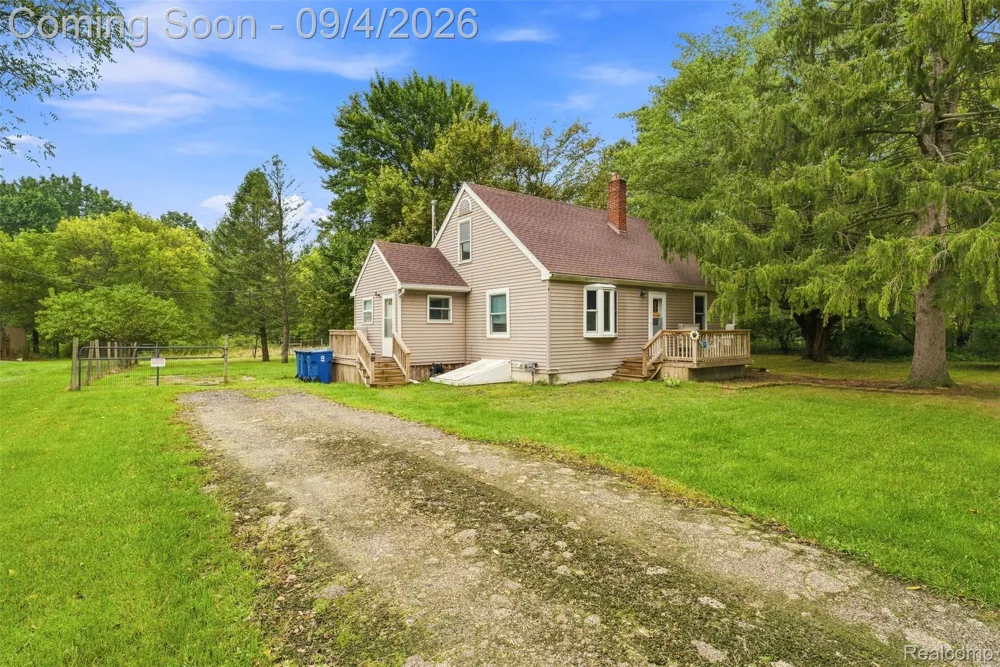 14481 Duffield Road Montrose Charter Township, MI 48457