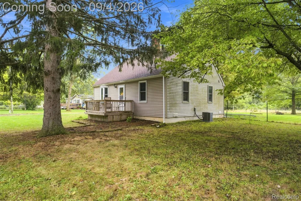 14481 Duffield Road Montrose Charter Township, MI 48457