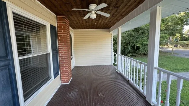 421 18th St NW Cleveland, TN 37311