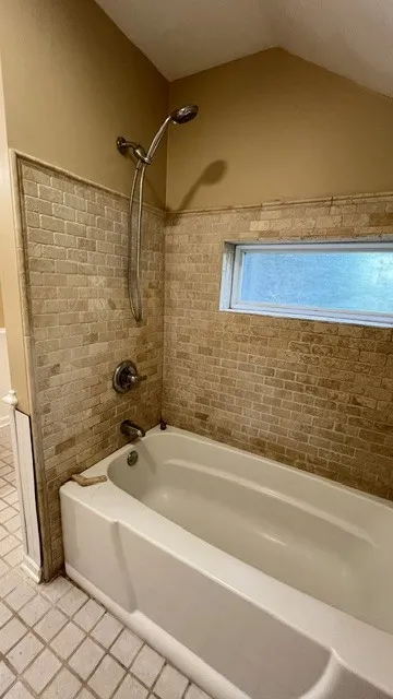 421 18th St NW Cleveland, TN 37311