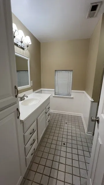 421 18th St NW Cleveland, TN 37311