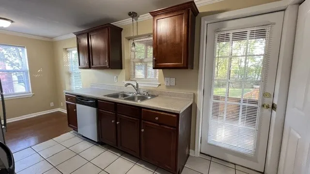 421 18th St NW Cleveland, TN 37311