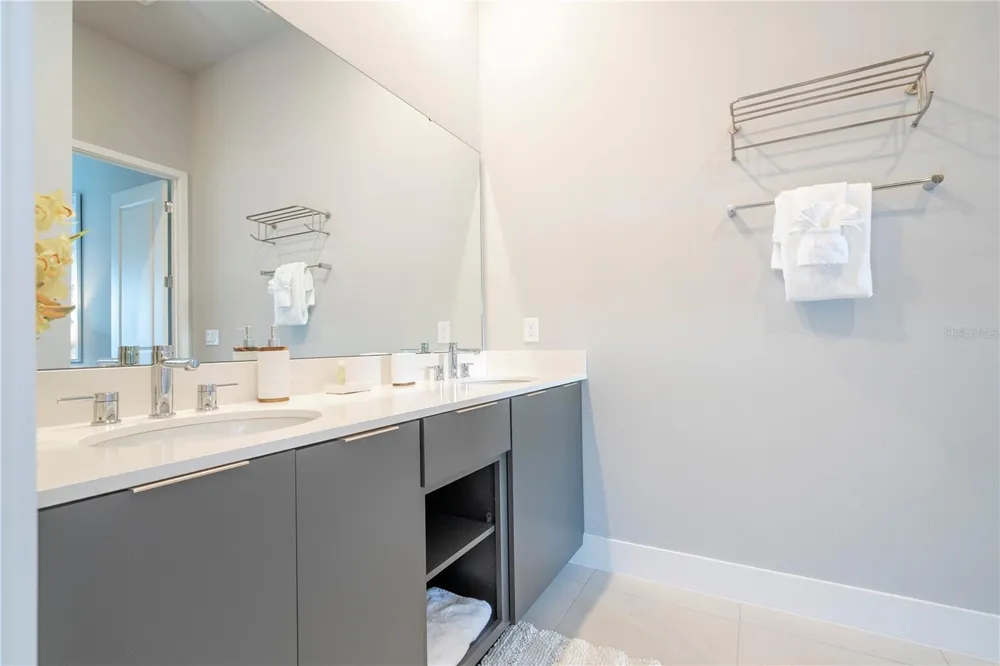 7740 SANDY RIDGE DRIVE #218 Kissimmee, FL 34747