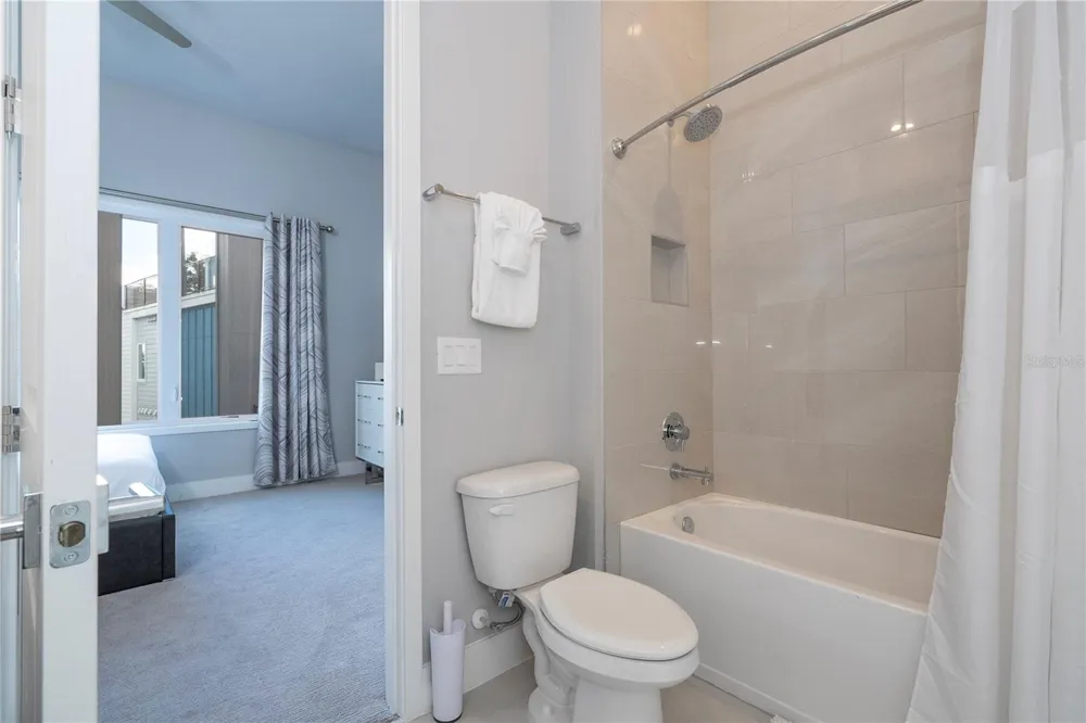 7740 SANDY RIDGE DRIVE #218 Kissimmee, FL 34747
