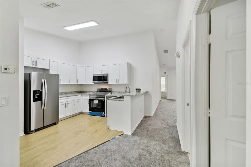 8827 GRAND PALMS CIRCLE #B Kissimmee, FL 34747