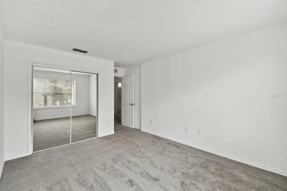 8827 GRAND PALMS CIRCLE #B Kissimmee, FL 34747