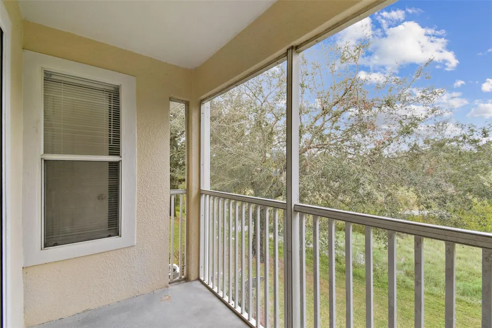 8827 GRAND PALMS CIRCLE #B Kissimmee, FL 34747
