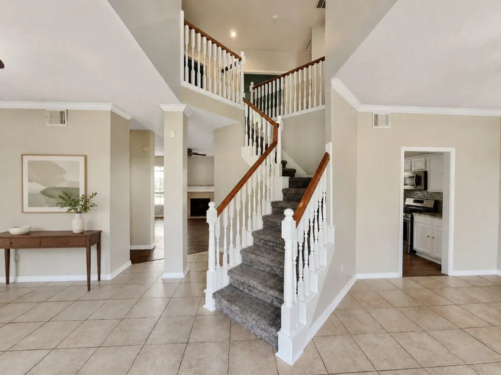 2412 Mission Circle Friendswood, TX 77546
