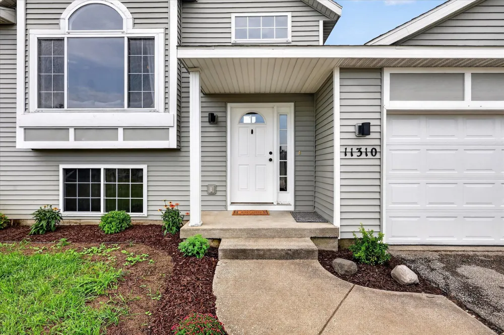 11310 Meadow Wood Circle Greenville, MI 48838
