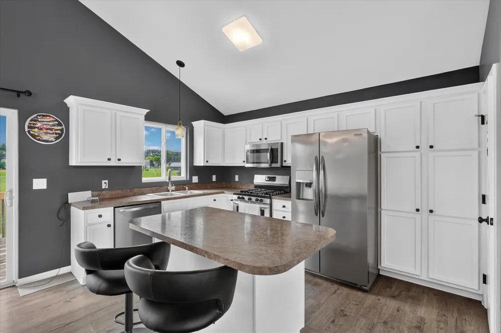 11310 Meadow Wood Circle Greenville, MI 48838