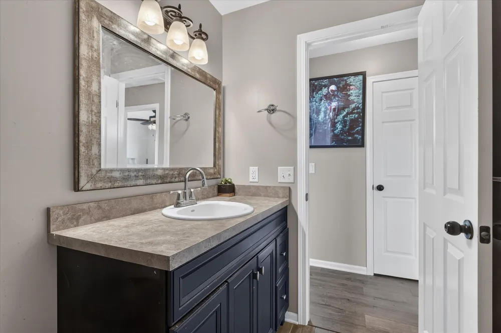 11310 Meadow Wood Circle Greenville, MI 48838