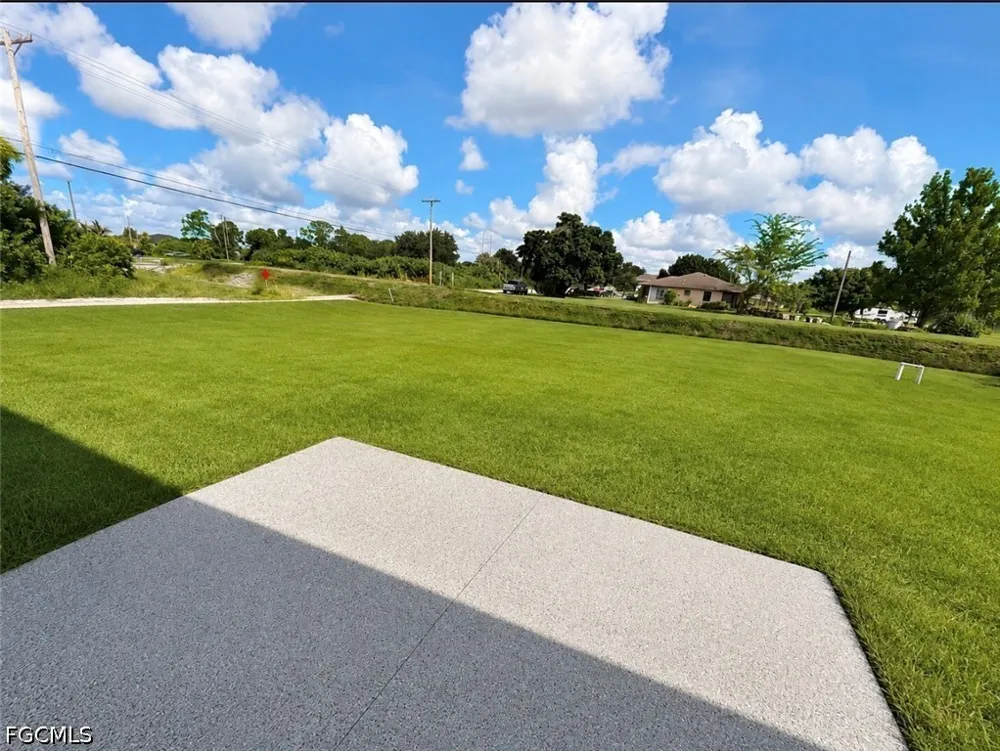 15Th Street SW Lehigh Acres, FL 33976