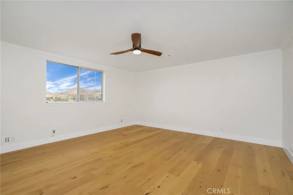 33247 Escondido Drive Agua Dulce, CA 91390
