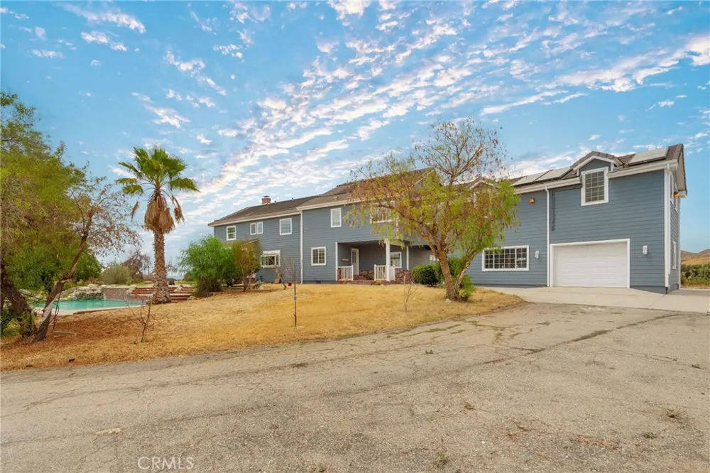 33247 Escondido Drive Agua Dulce, CA 91390