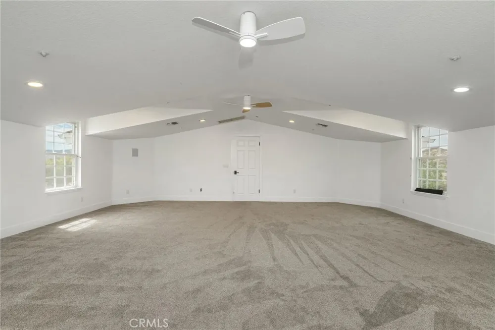 33247 Escondido Drive Agua Dulce, CA 91390