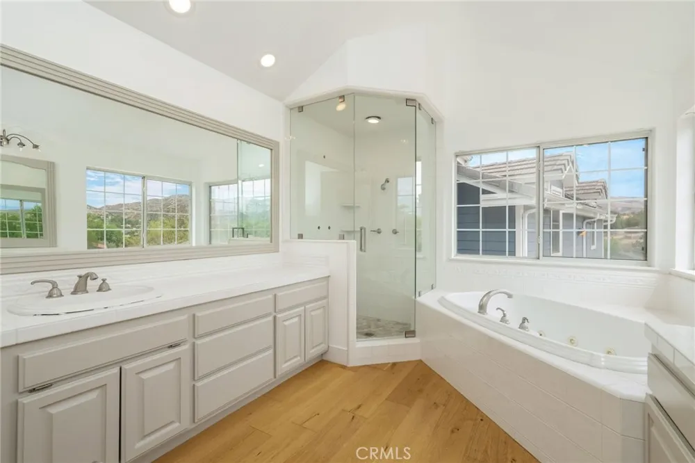33247 Escondido Drive Agua Dulce, CA 91390