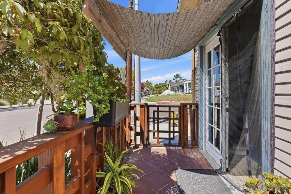 3595 Arizona San Diego, CA 92104